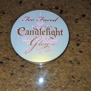 Too Faced Candlelight Glow highlighting powder duo